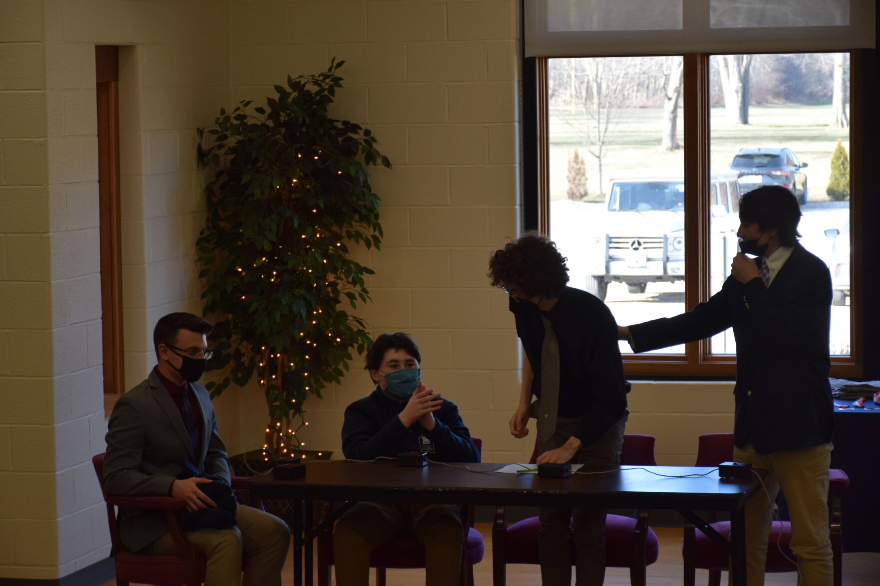 Grand River Academy wins second Scholastic Bowl